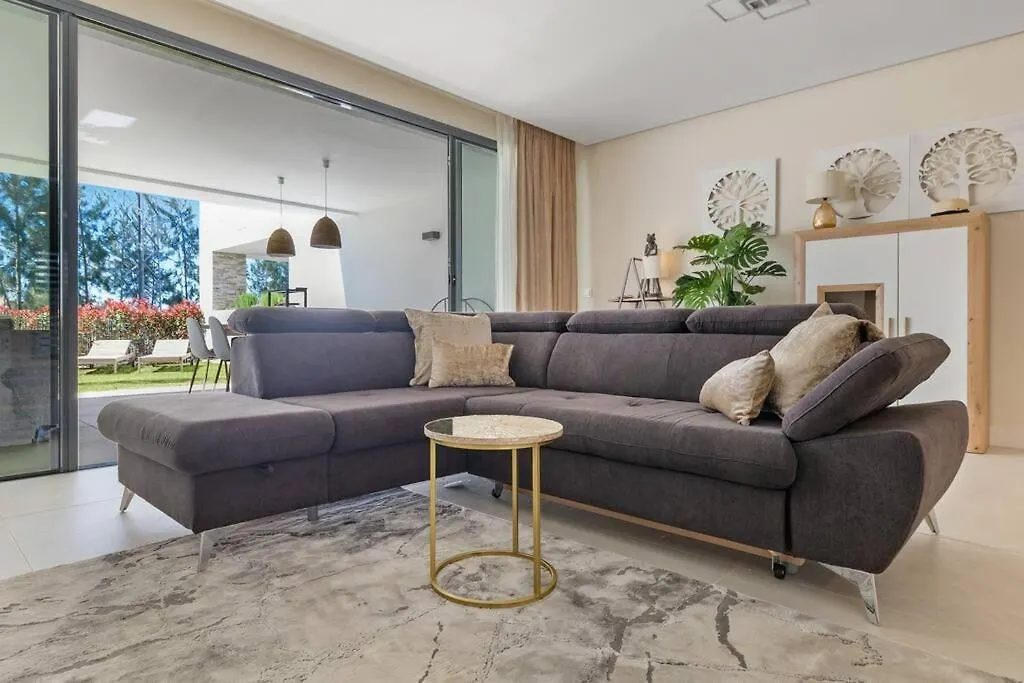 Luxury Apartment Next To Golf Course In Marbella